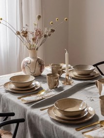 Čierna jedálenská stolička DAN–FORM Denmark Delta