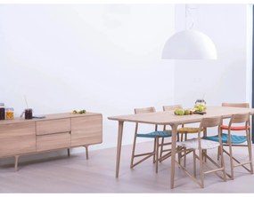 Jedálenská stolička z masívneho dubového dreva s bielym sedadlom Gazzda Fawn