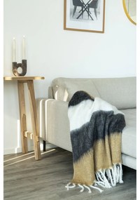 Konzolový stolík z teakového dreva v prírodnej farbe 30x90 cm Girona – House Nordic