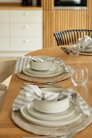 Čierna záhradná stolička Kave Home Surpika