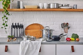 Svetlosivá keramická nádoba na mlieko Blomus Pilar, 280 ml