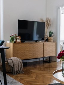 Komoda v dubovom dekore Woodman Mora Herringbone, 175 x 75 cm