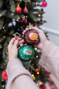 Sklenená ručne vyrobená vianočná guľa ø 6 cm Woodland Hedgehog – Sass &amp; Belle