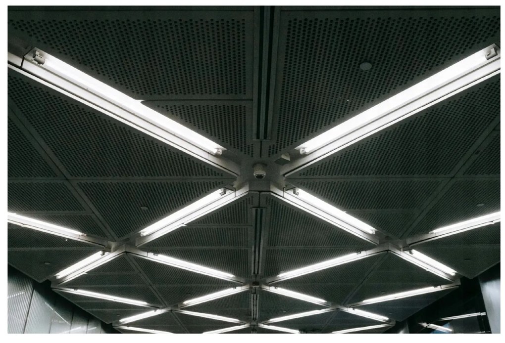 ECOLIGHT Hermetické svietidlo 60cm + 2x LED trubica neutrálna biela - SET
