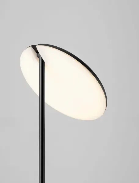 LED stmievateľná čierna stojaca lampa Notos