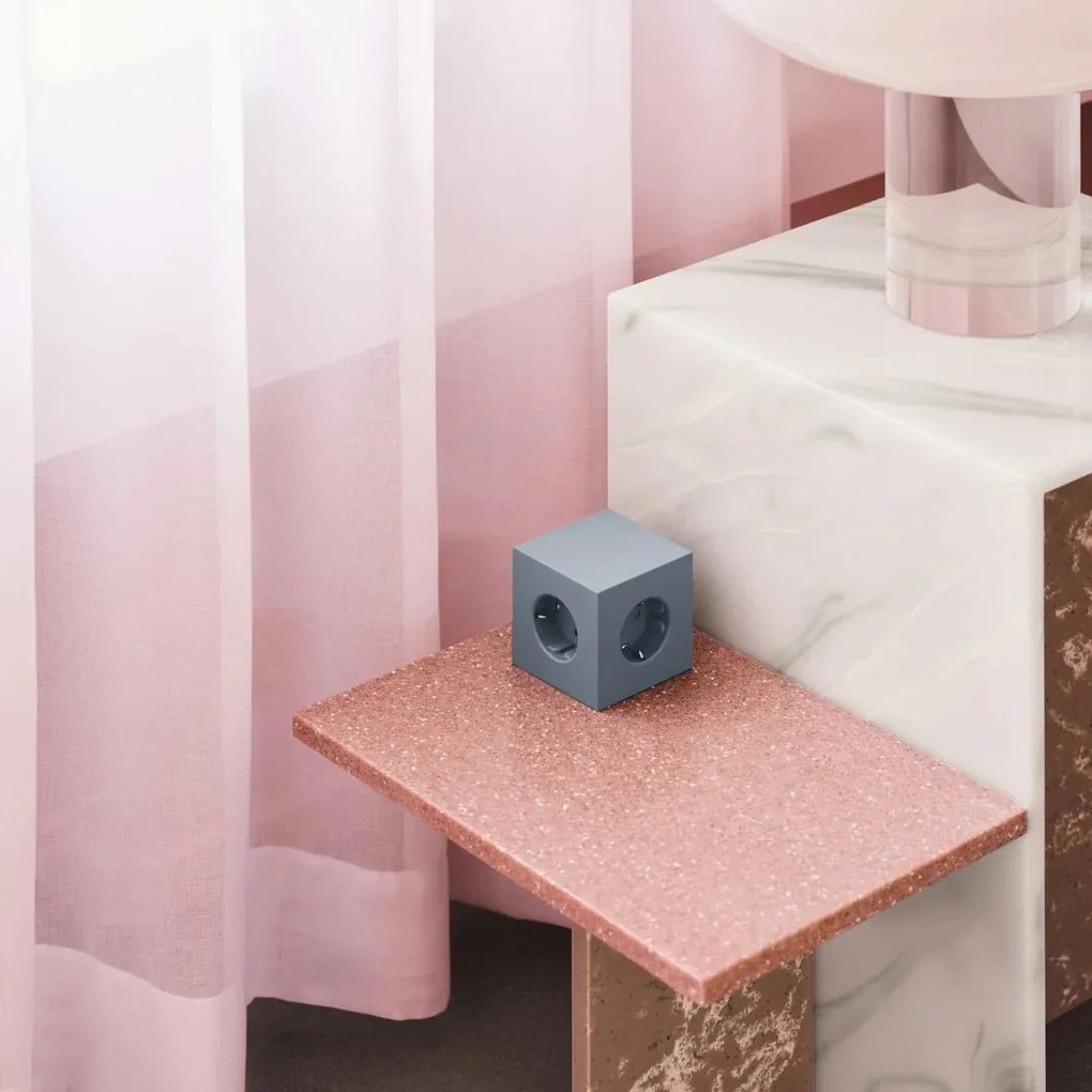 AVOLT Magnetická dobíjacia kocka Square 1 / USB-C Shark Blue