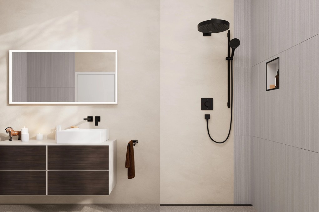 Hansgrohe Rainfinity, sprchová sada 130 3jet EcoSmart s tyčou S Puro 90 cm, čierna matná, HAN-28744670