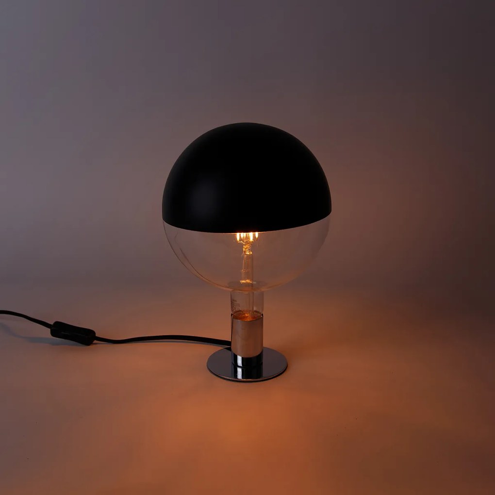 E27 Stmievateľná LED žiarovka zrkadlové sklo G200 čierna 6W 360lm 1800K