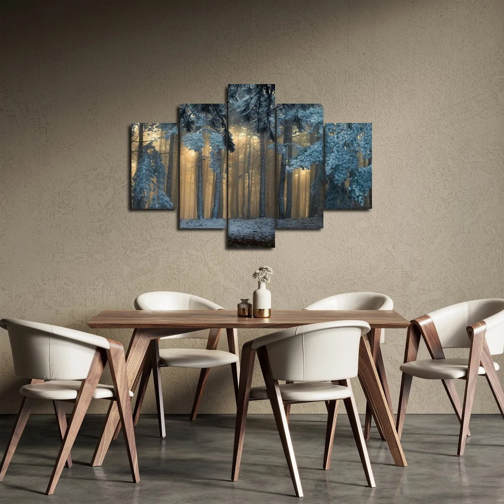 Obraz zasneženého lesa (150x105 cm)