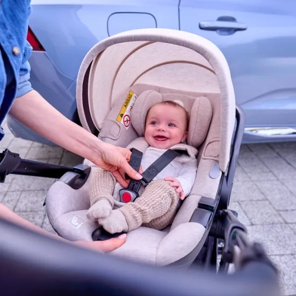 Lionelo - detská autosedačka MOXIE i-Size 40-87 cm pieskovo-béžová