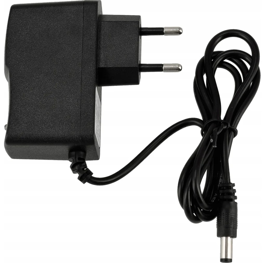 BERGE Zásuvný LED zdroj 12V - 18W - 1,5A