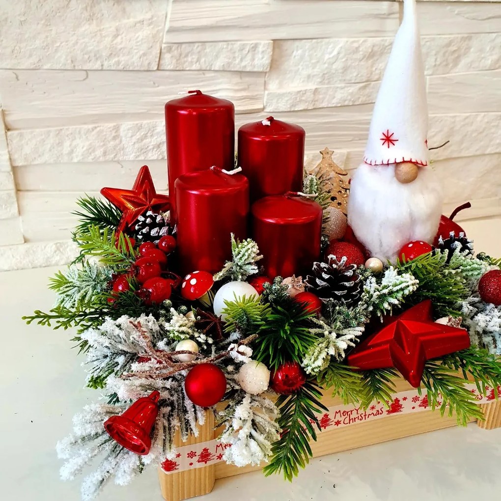 Adventný veniec v drevenej debničke - 24 x 22 cm