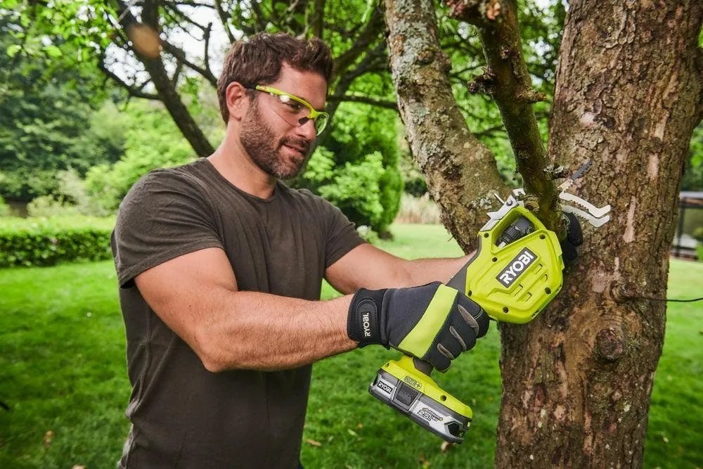 AKU píla prerezávacia - RYOBI RY18PSA-0; 18 V; ONE+™ (bez batérie a nabíjačky)