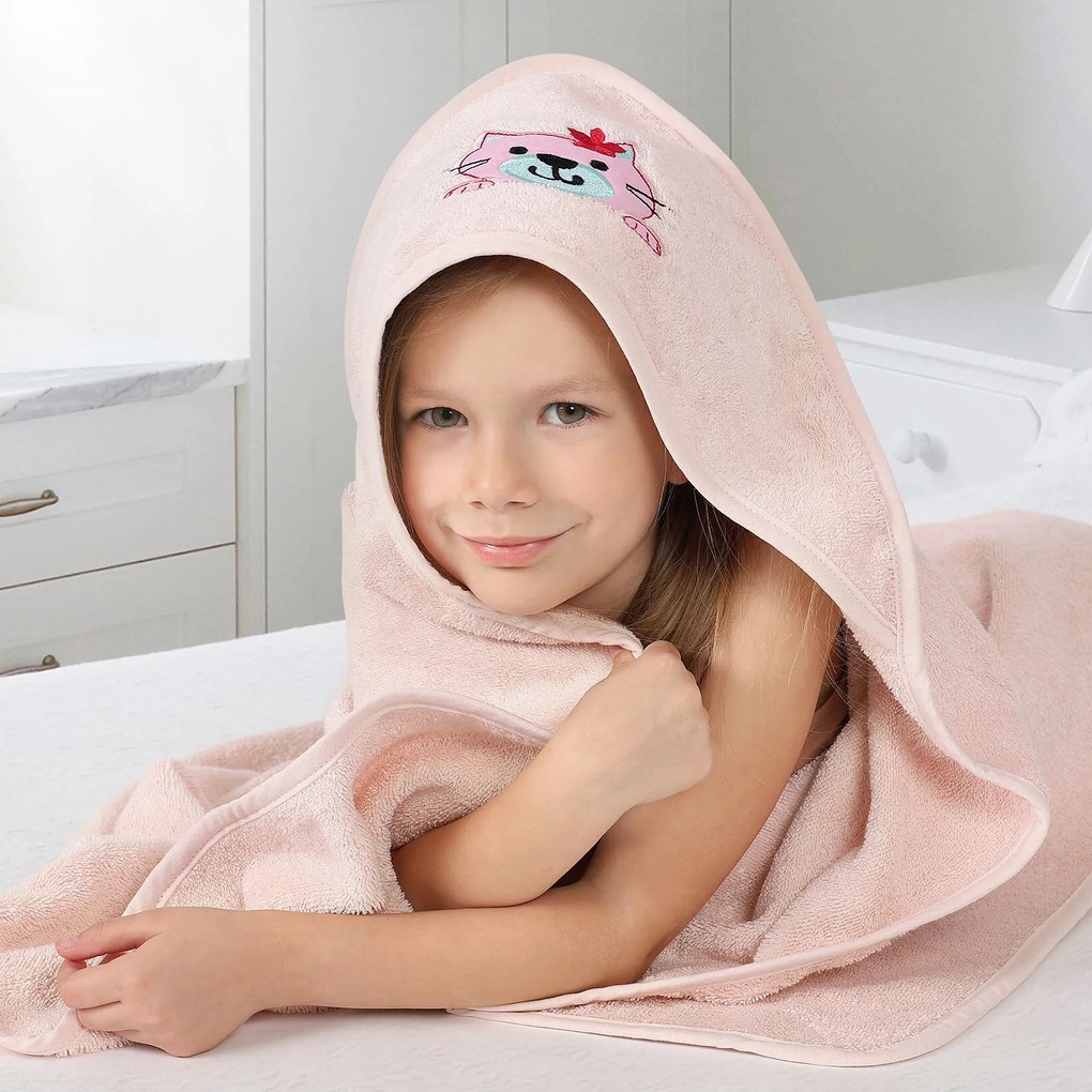 Goldea detská froté osuška s kapucňou - mačička na svetlo ružovej 100 x 100 cm