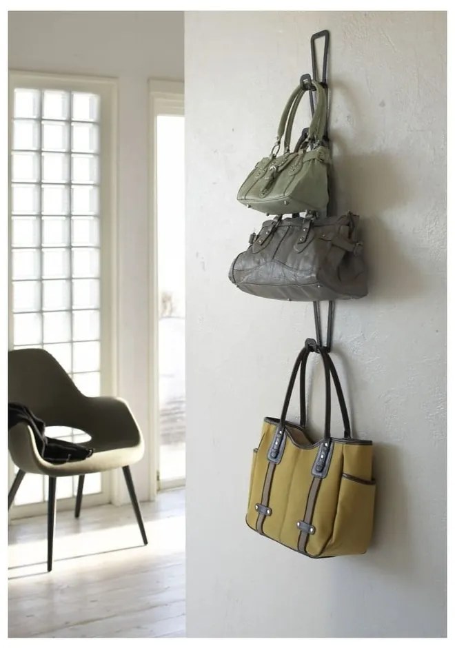 Čierny vešiak na kabelky so zavesením na dvere a 6 háčikmi Yamazaki Kanazawa