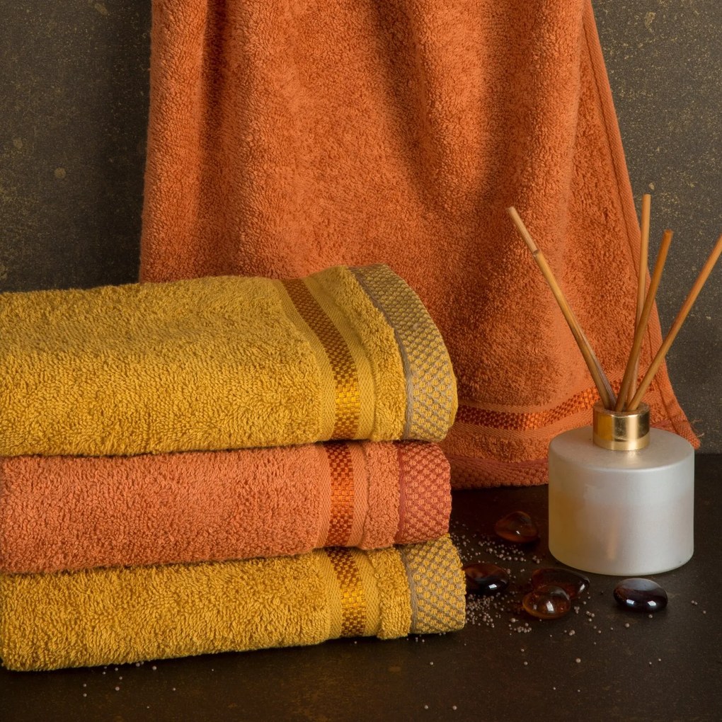 FROTÉ UTERÁK ABBIE 40X60 CM TMAVOSIVÁ