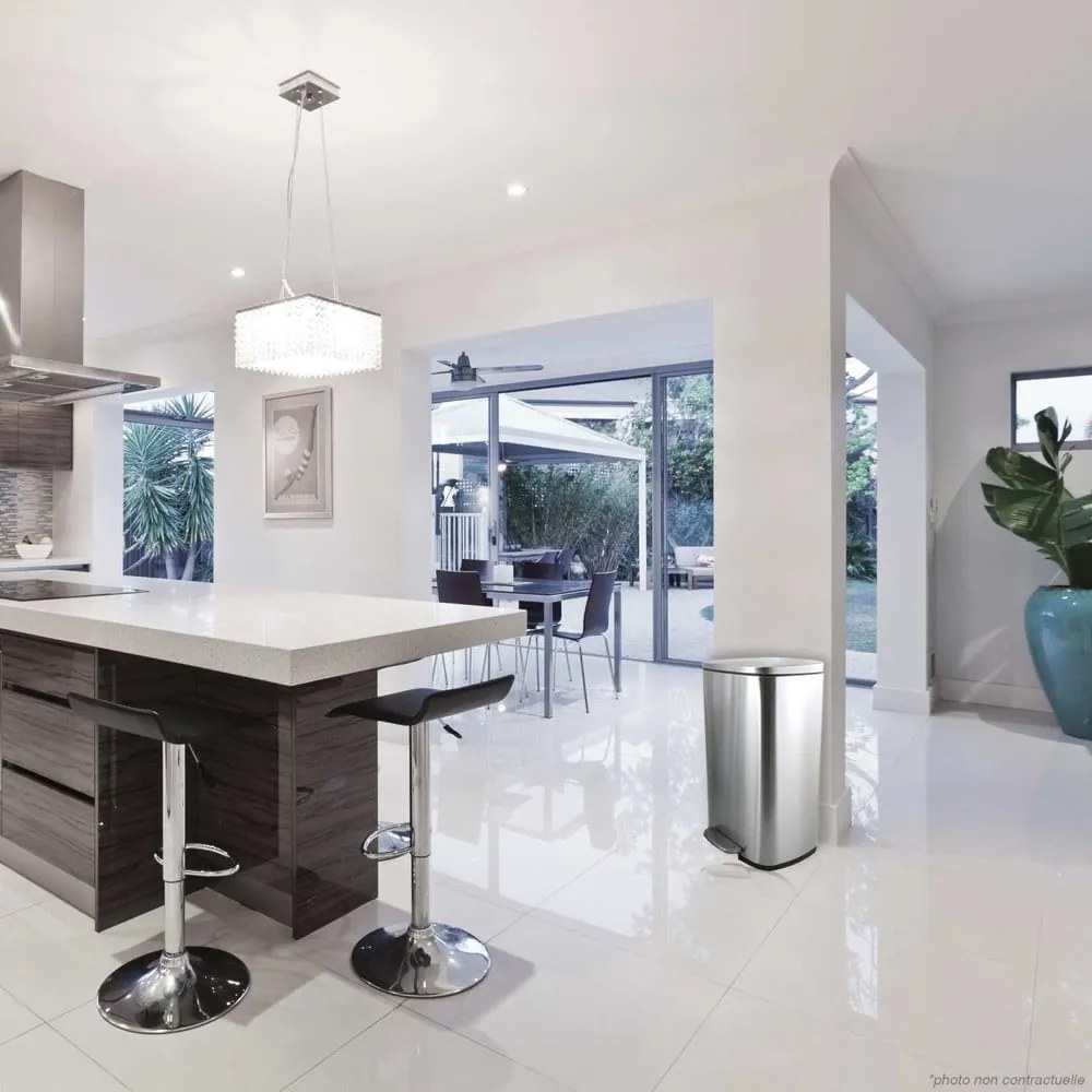 Nášľapný oceľový odpadkový kôš v matne striebornej farbe 50 l Akira – Spirella