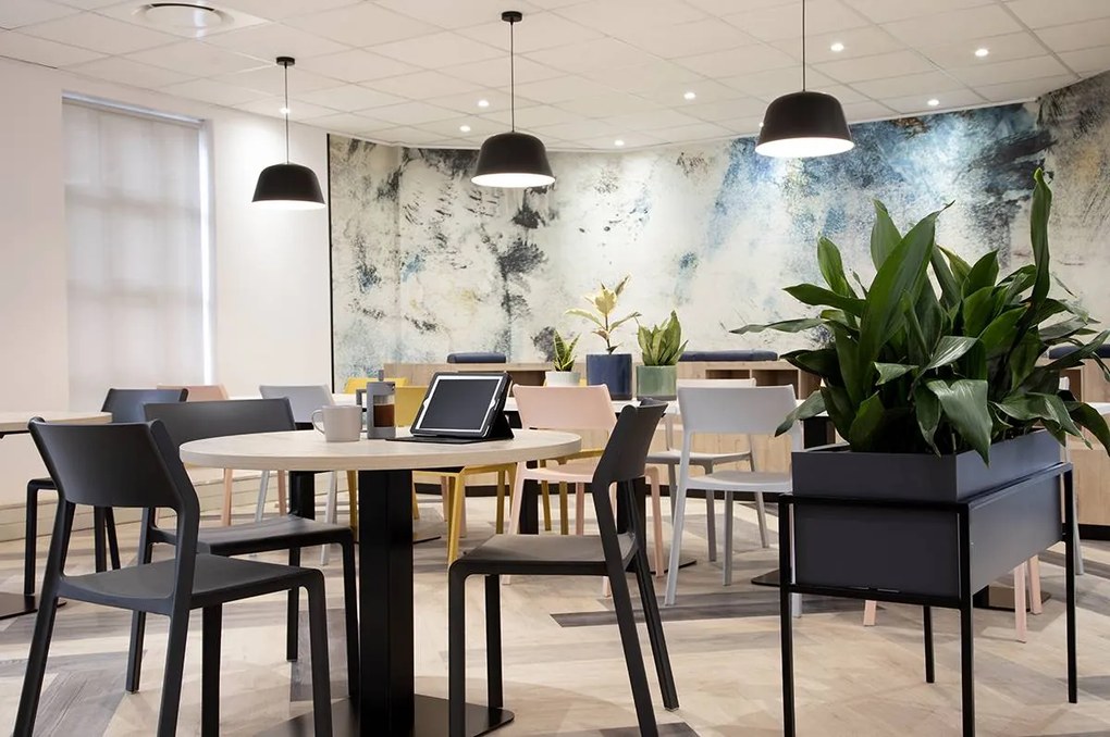 Stima Plastová stolička TRILL Vyberte odtieň ->: Bianco - Biela