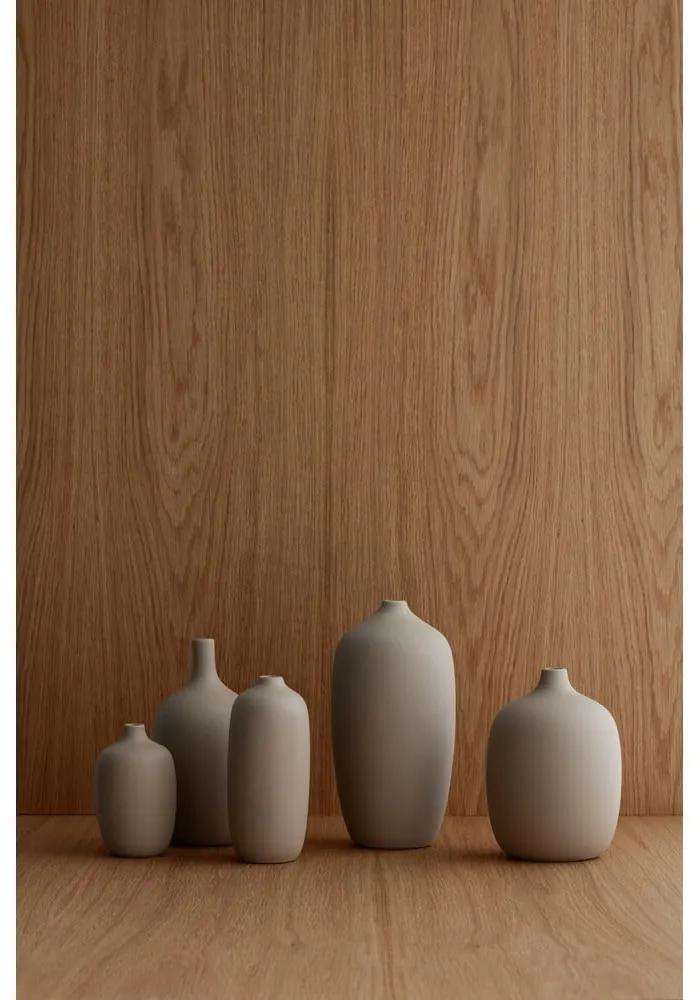 Béžová keramická váza Blomus Nomad, výška 18 cm