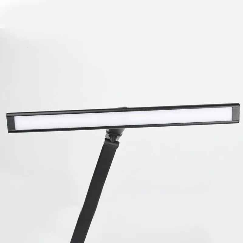 Stolná LED lampa VOLTIA s bezdrôtovou nabíjačkou a USB