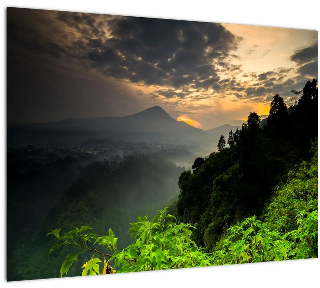 Sklenený obraz - zelená horská krajina (70x50 cm)