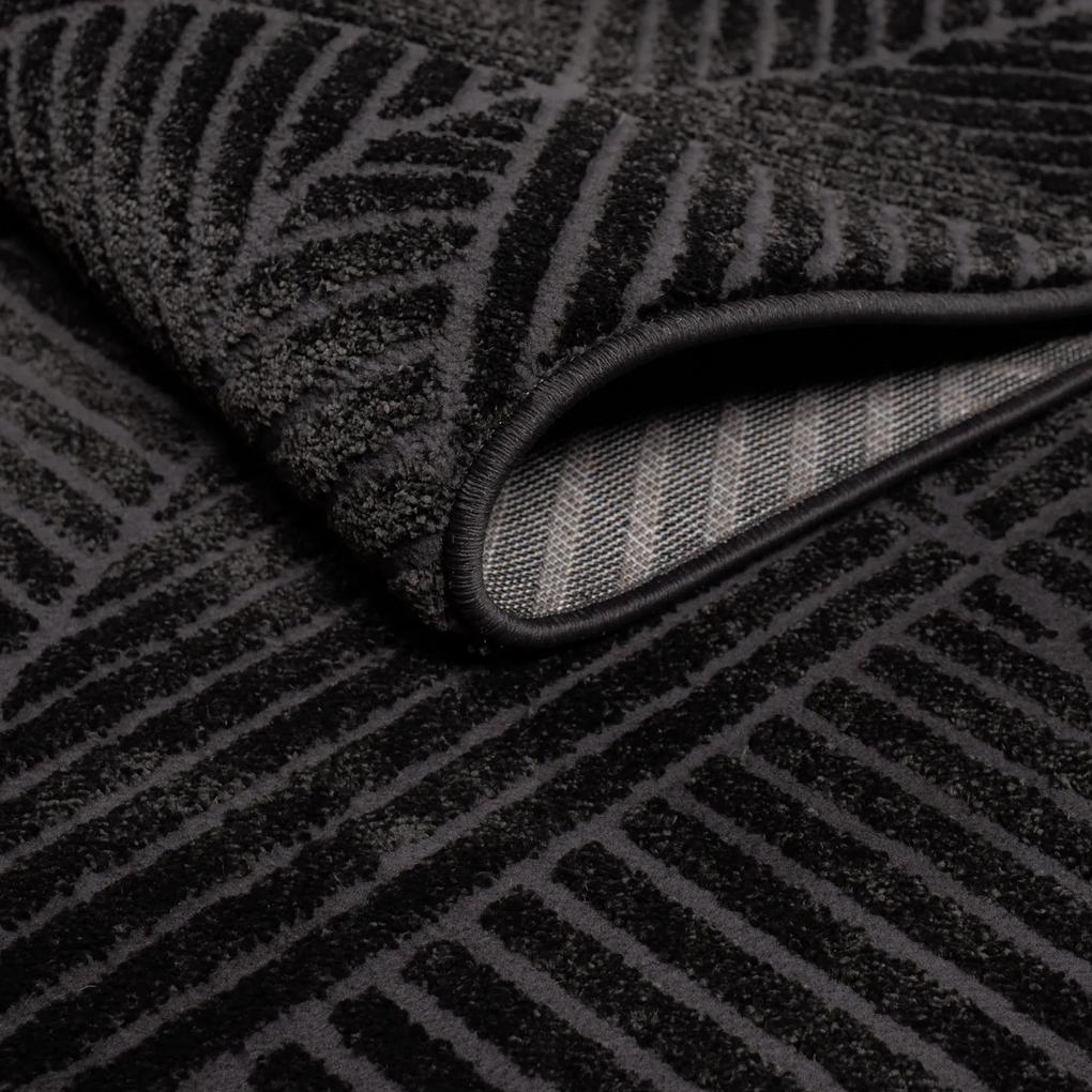 Dekorstudio Jednofarebný koberec FANCY 904 - čierny Rozmer koberca: 200x290cm