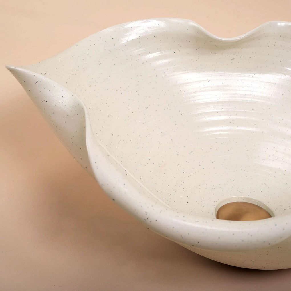 Keramické umývadlo na dosku REA HM-02 Handmade ART béžové