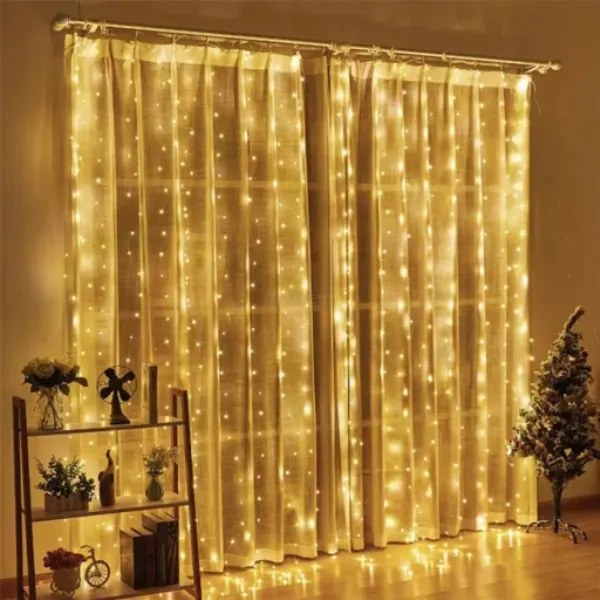 ISO 11332 Svetelný záves 300 LED teplá biela