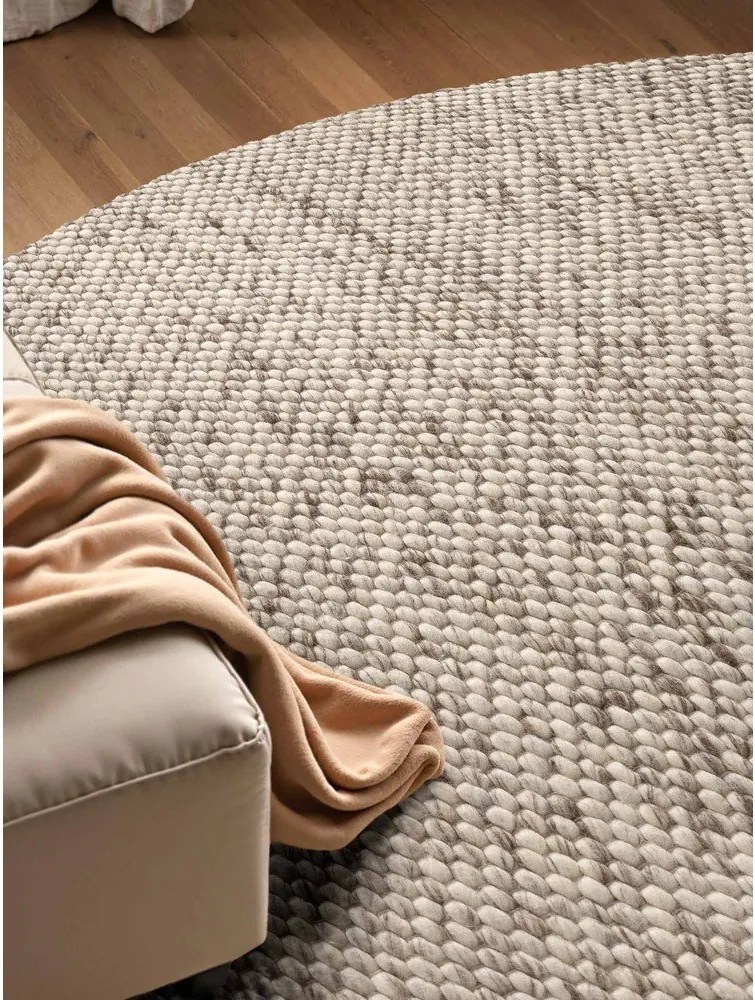 Béžový/v prírodnej farbe ručne tkaný vlnený okrúhly koberec ø 160 cm Lyon Beans – Elle Decoration
