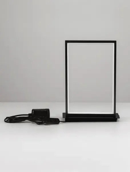 Dizajnová stolová lampa Alis