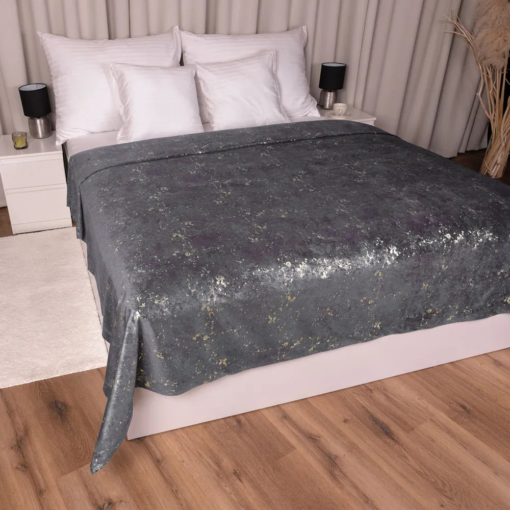 Biante Zamatový prehoz na posteľ Isabela IBL-004 Gold Design tmavo sivý 140x200 cm