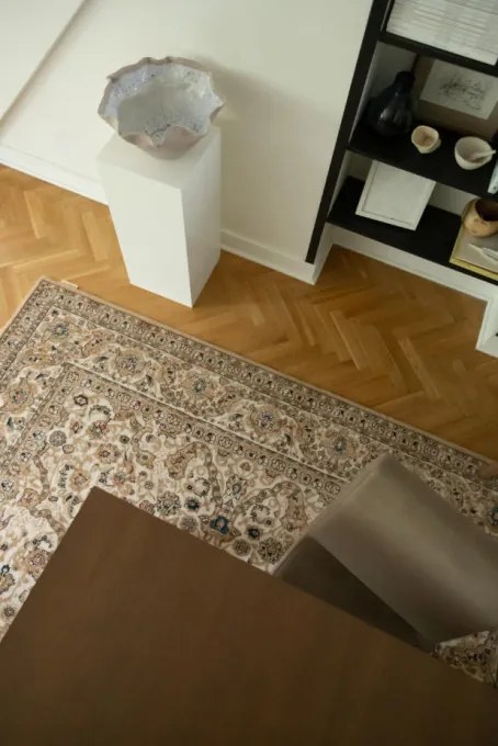 Koberec Agnella Diamond Sapri krémový