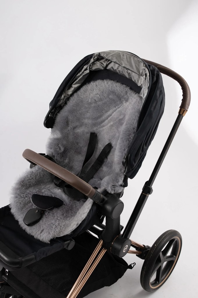 Podložka do kočíka z pravej kože sivá