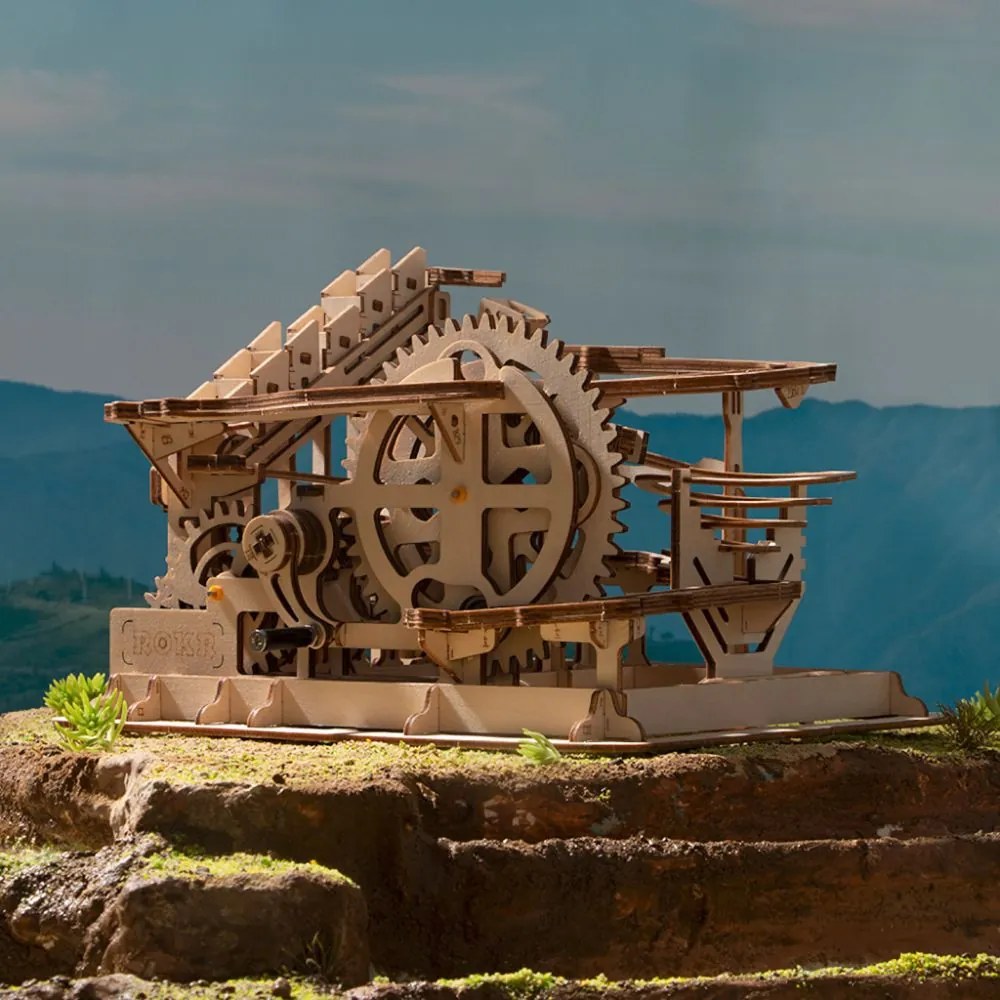 Robotime 3D drevené mechanické puzzle Kuličková dráha Marble Parkour 254 ks