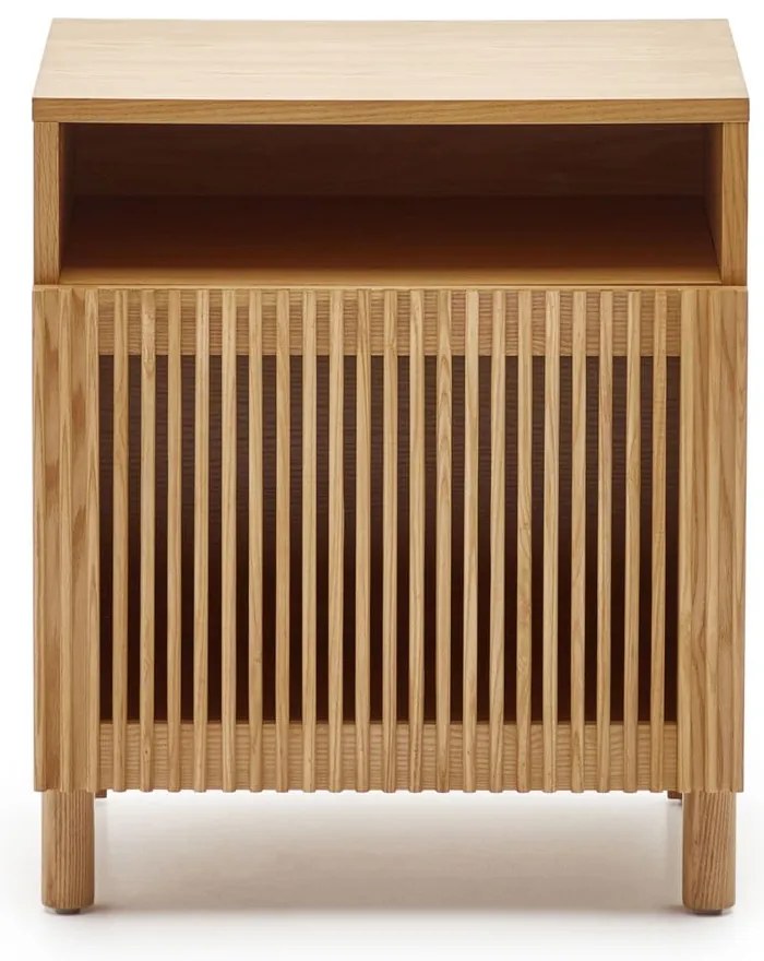 Nočný stolík v dekore duba v prírodnej farbe Beyla – Kave Home