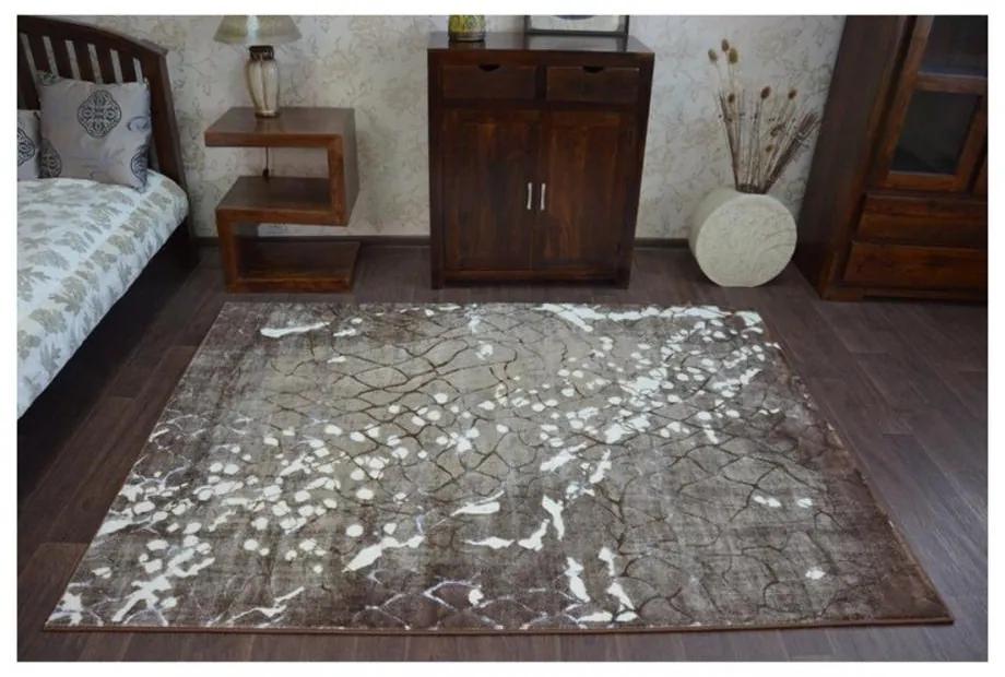 Kusový koberec Net hnedý 133x190cm