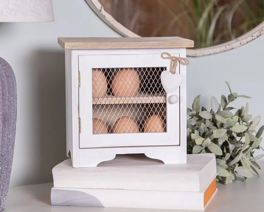 Biela drevená skrinka na vajíčka so srdiečkom - 19*14*19 cm