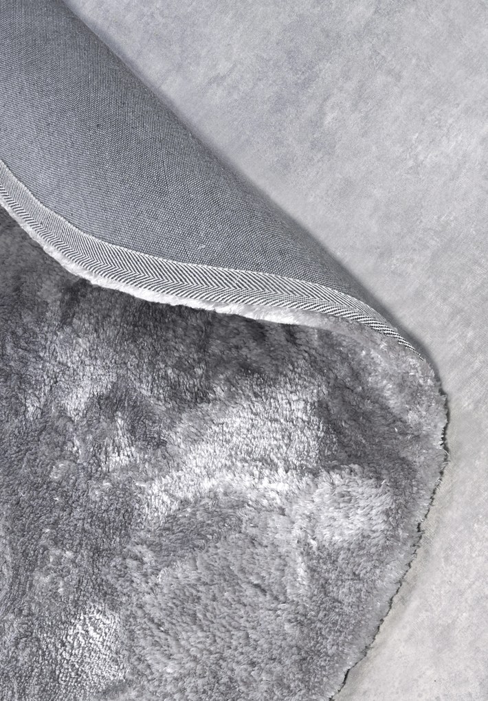 ELLE Decoration, Kusový koberec Cosy 106110 Silver kruh z kolekcie Elle, 200x200 (priemer) kruh, šedá, obývacia izba