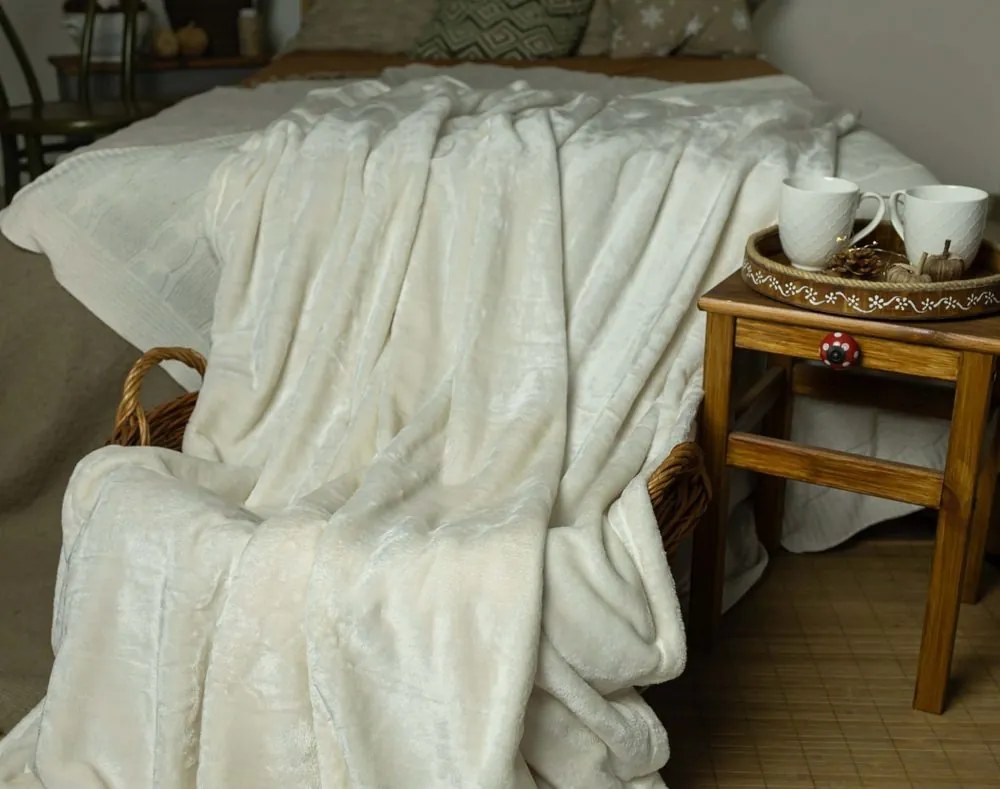 Polášek Deka MIKROFLANEL - Smotanová | 200 x 230 cm