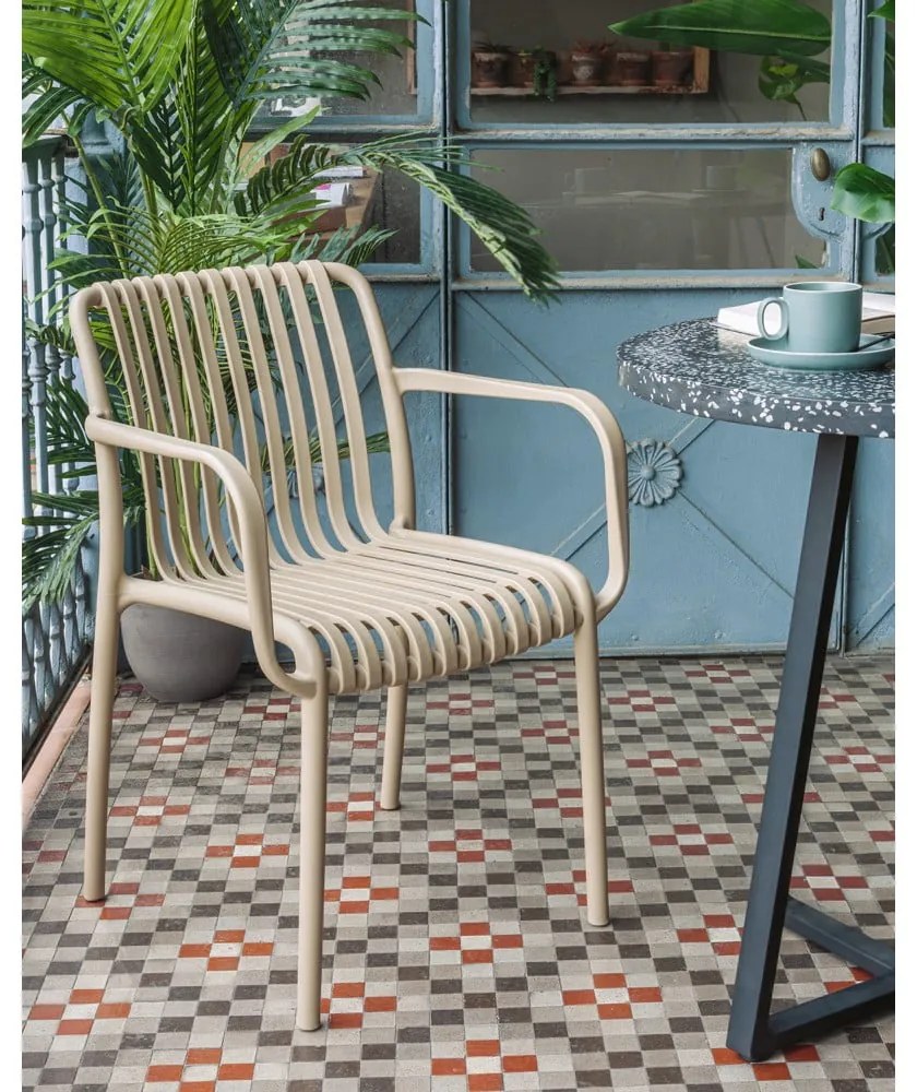 Béžová záhradná stolička Kave Home Isabellini