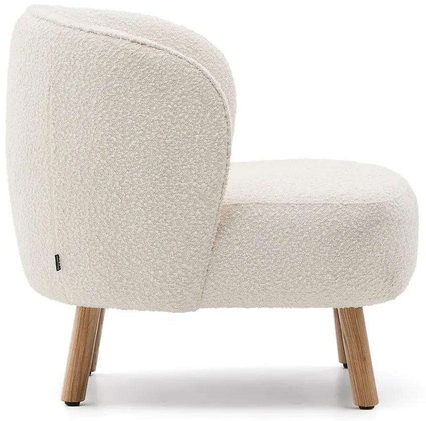 Krémové kreslo z textílie buklé Ulit – Kave Home