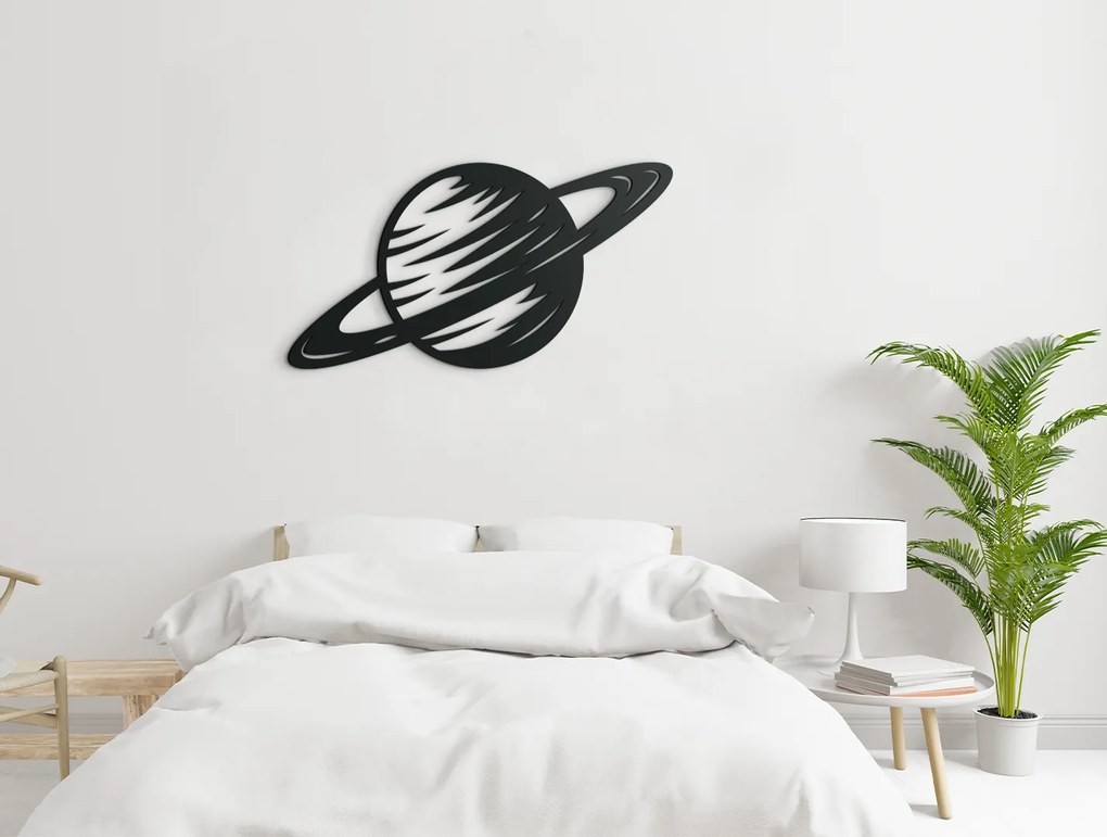 drevko Drevená dekorácia Planéta Saturn Rozmer obrazu: 24 x 44,5 cm, Farba dekorácie: Čierna