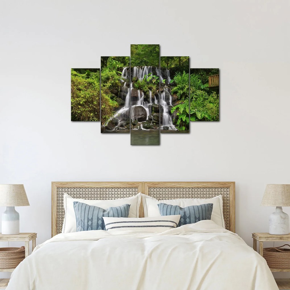Obraz vodopádov v tropickom lese (150x105 cm)