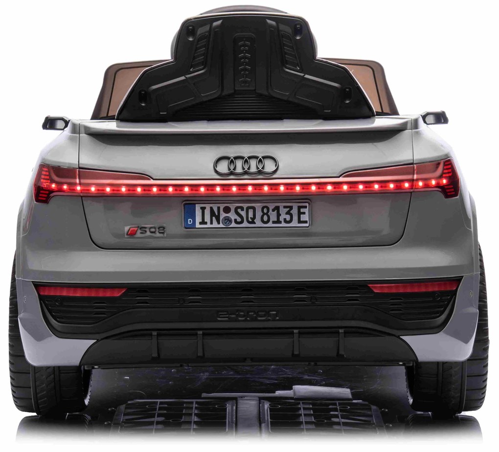Detské elektrické vozidlo Audi SQ8 - sivá