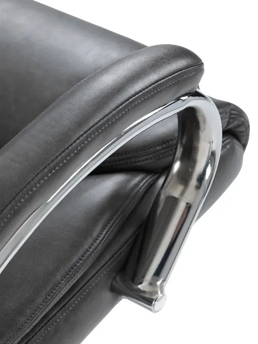 Kancelárske kreslo RYZAR — ekokoža, sivá, nosnosť 150 kg