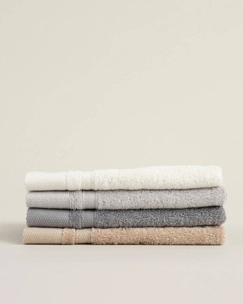 Uterák Essence 70x140 cm warm beige