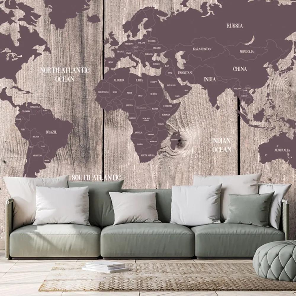 Tapeta hnedo-fialová mapa na drevenom pozadí - 150x100