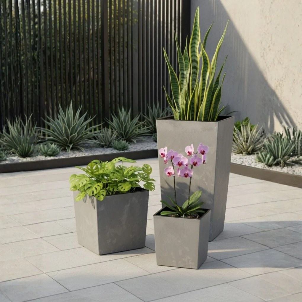 PLASTOVÝ KVETINÁČ FLORE 41X39,5X39,5 CM IMITÁCIA BETÓNU SIVÁ