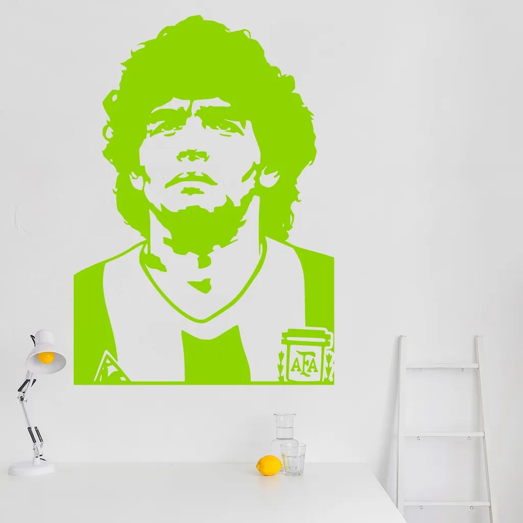 Veselá Stena Samolepka Diego Maradona Farba: fialová, Veľkosť: 40 x 28 cm