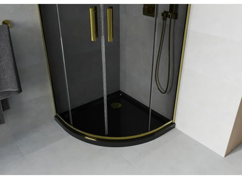 Mexen Rio, štvrťkruhový sprchovací kút s posuvnými dverami 80(dvere) x 80(dvere) x 190 cm, 6mm šedé sklo, zlatý profil + čierna sprchová vanička SLIM, 863-080-080-50-40-4170G